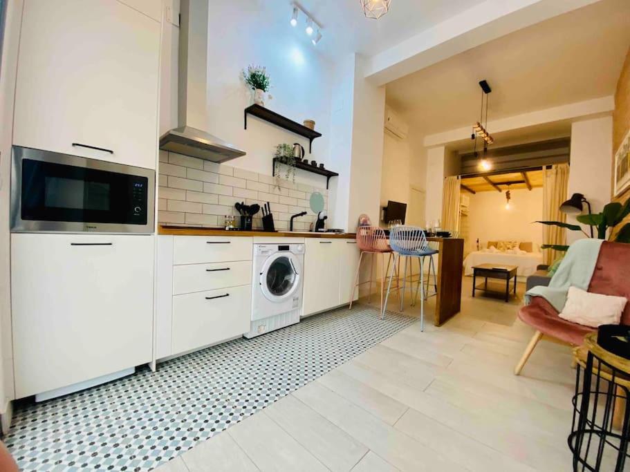 Beautiful Loft In The Heart Of Ruzafa, Soho Apartment Валенсия Екстериор снимка